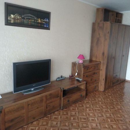 Двокімнатна Квартира Yuzhne Exterior foto